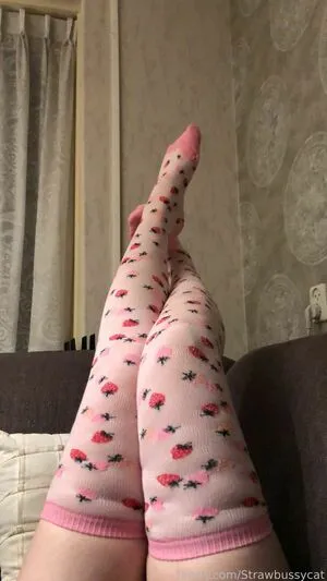 Strawbussycat OnlyFans Leaked Free Thumbnail Picture - #89zlrrU7QS
