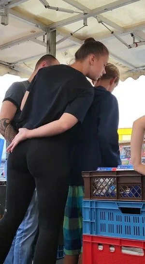 String Voyeur OnlyFans Leaked Free Thumbnail Picture - #u2HPA7FRcx