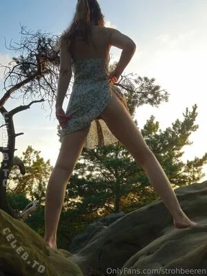 Strohbeeren OnlyFans Leaked Free Thumbnail Picture - #NLthw1KR6e