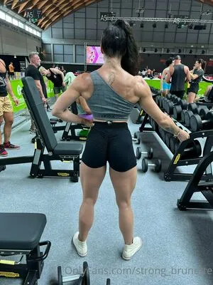 Strong Brunette OnlyFans Leaked Free Thumbnail Picture - #HRnnxvt5mx