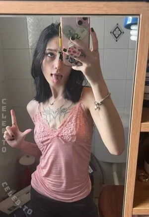 Strwberrii OnlyFans Leaked Free Thumbnail Picture - #OKPH4DqidE