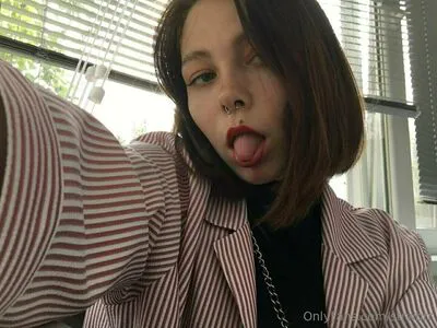 Strwbrr OnlyFans Leaked Free Thumbnail Picture - #tufHWYSho2