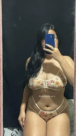 Strwbrrsh OnlyFans Leaked Free Thumbnail Picture - #FCwEmm47Qy