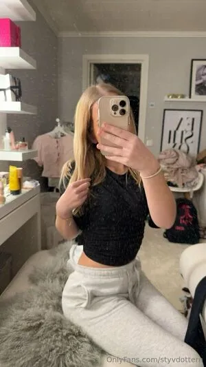 Styvdottern OnlyFans Leaked Free Thumbnail Picture - #7jY6bI7LUG