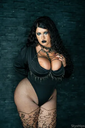 Styxhips OnlyFans Leaked Free Thumbnail Picture - #DEh0pc22zG
