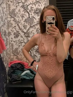 Submissive Gigi OnlyFans Leaked Free Thumbnail Picture - #yCRD4rOdFX