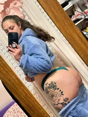 Submissive Juicy Peach OnlyFans Leaked Free Thumbnail Picture - #UtJrzV5DcB