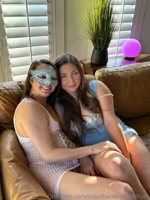 Suburbanbrunettehubs OnlyFans Leaked Free Thumbnail Picture - #BUC3IoEChH