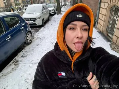 Succuba Tinyy OnlyFans Leaked Free Thumbnail Picture - #CdtjiIJa18