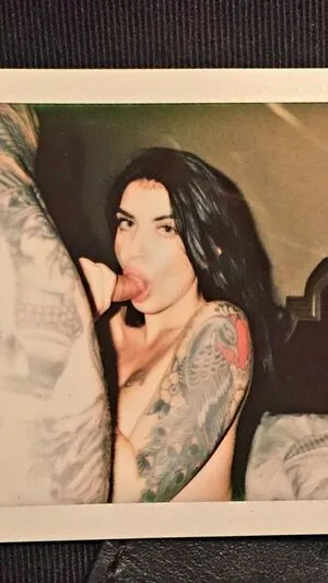 Succubushales OnlyFans Leaked Free Thumbnail Picture - #5moVx7N521