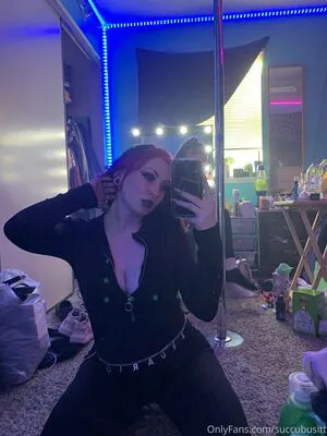 Succubusitt OnlyFans Leaked Free Thumbnail Picture - #VbLOm5UhhP