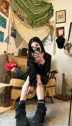 Succubusray OnlyFans Leaked Free Thumbnail Picture - #LRn1KdvSdN