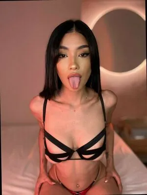 Succubusskyee OnlyFans Leaked Free Thumbnail Picture - #uIvQogt7UO