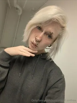 Succubust Sinfree OnlyFans Leaked Free Thumbnail Picture - #iIQTviwvoj