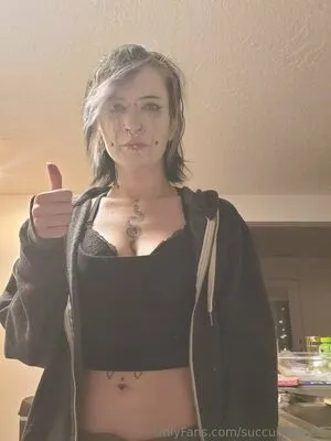 Succubusteeth OnlyFans Leaked Free Thumbnail Picture - #Xu923Wy44B