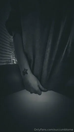 Succumbtome OnlyFans Leaked Free Thumbnail Picture - #dDm0GPtXRZ