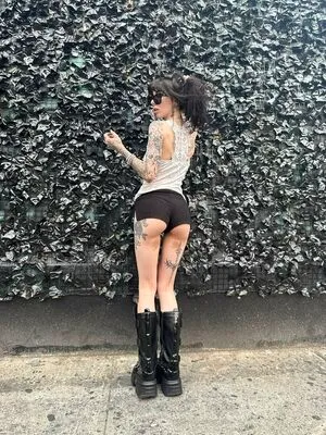 Succumtosilk OnlyFans Leaked Free Thumbnail Picture - #WmetYTLEGX