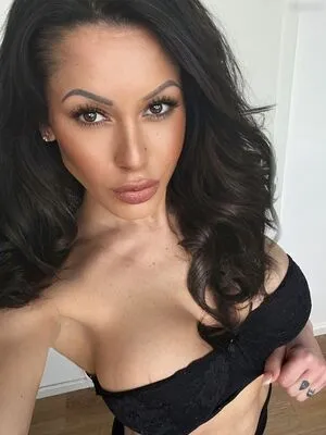 Suche Valerie Vuitton OnlyFans Leaked Free Thumbnail Picture - #VsbtxDulef