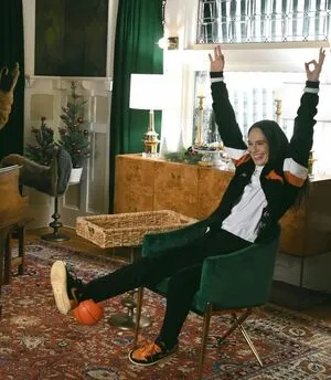 Sue Bird OnlyFans Leaked Free Thumbnail Picture - #XqU5jgqB3d