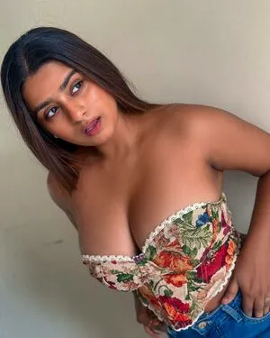 Suhana Khan OnlyFans Leaked Free Thumbnail Picture - #k59ee8ZxA1