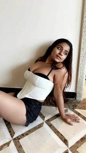 Suhana Khan OnlyFans Leaked Free Thumbnail Picture - #yzUnfhfk91