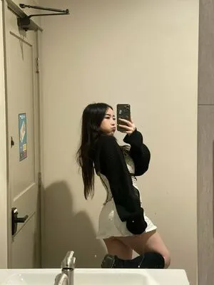 Suhwiena OnlyFans Leaked Free Thumbnail Picture - #WJg1RDt9Xn