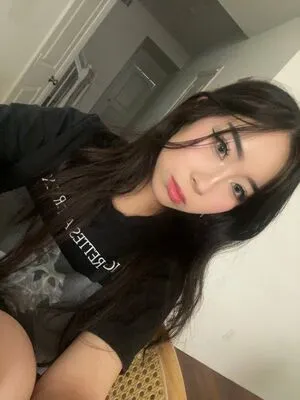 Suhwiena OnlyFans Leaked Free Thumbnail Picture - #eLIKQNX5sb