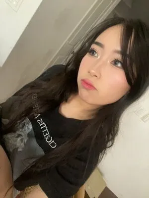 Suhwiena OnlyFans Leaked Free Thumbnail Picture - #fUYHgvS8kw