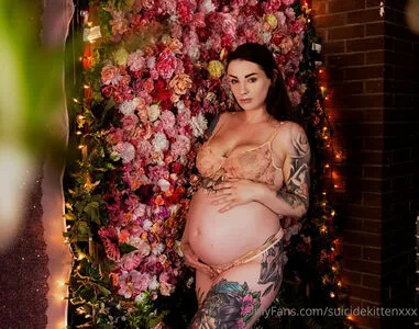 Suicidekittenxxx OnlyFans Leaked Free Thumbnail Picture - #UFbZ7lougI