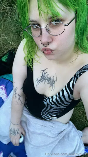 Suicidyalice OnlyFans Leaked Free Thumbnail Picture - #7teKPhLKhT