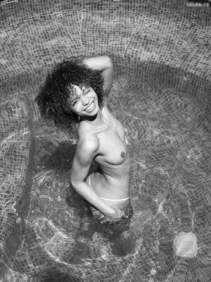 Suki Chan OnlyFans Leaked Free Thumbnail Picture - #AMCBn1Kook