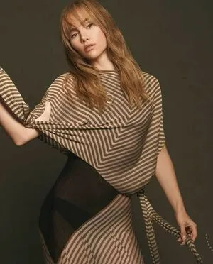 Suki Waterhouse OnlyFans Leaked Free Thumbnail Picture - #2HSME1UWqd