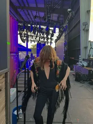 Suki Waterhouse OnlyFans Leaked Free Thumbnail Picture - #4vuWZs86Gx