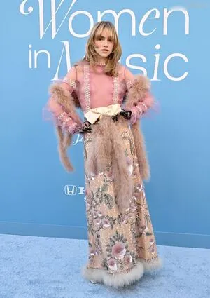 Suki Waterhouse OnlyFans Leaked Free Thumbnail Picture - #6bUslMDRQr