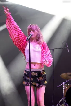 Suki Waterhouse OnlyFans Leaked Free Thumbnail Picture - #7Ln9QxARaJ