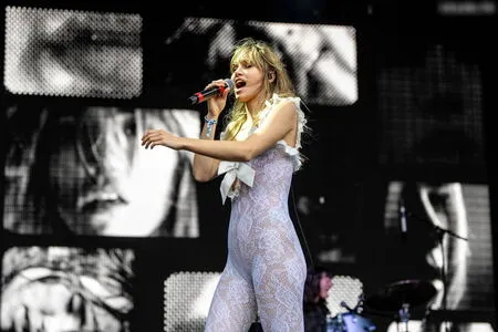 Suki Waterhouse OnlyFans Leaked Free Thumbnail Picture - #BXL6WPrez1
