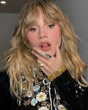 Suki Waterhouse OnlyFans Leaked Free Thumbnail Picture - #FBbLPzTIl0