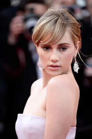 Suki Waterhouse OnlyFans Leaked Free Thumbnail Picture - #GY8dh1GMQj