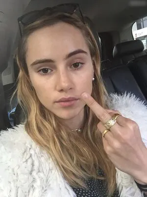 Suki Waterhouse OnlyFans Leaked Free Thumbnail Picture - #K4HE5loxLZ