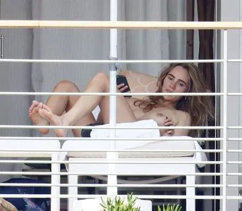 Suki Waterhouse OnlyFans Leaked Free Thumbnail Picture - #KkerMReNGe
