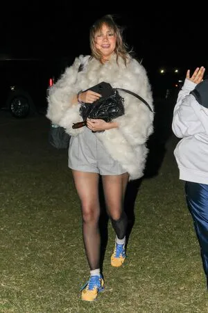 Suki Waterhouse OnlyFans Leaked Free Thumbnail Picture - #KsdeXozVOf