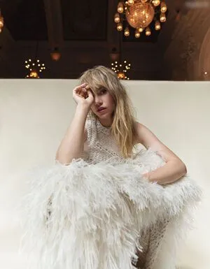 Suki Waterhouse OnlyFans Leaked Free Thumbnail Picture - #LMqBDitZDo