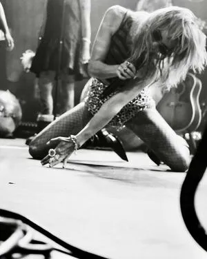 Suki Waterhouse OnlyFans Leaked Free Thumbnail Picture - #MQpFb5ph1T