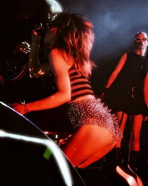 Suki Waterhouse OnlyFans Leaked Free Thumbnail Picture - #MaFLTeOhc3