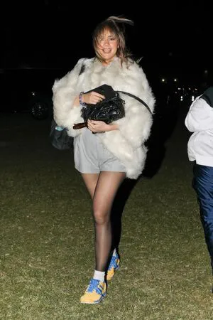 Suki Waterhouse OnlyFans Leaked Free Thumbnail Picture - #TCDWhcUG4V