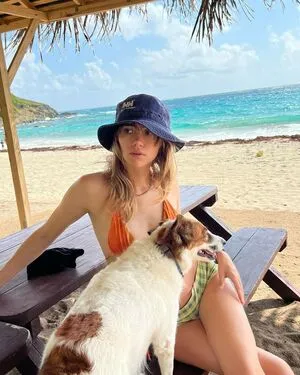 Suki Waterhouse OnlyFans Leaked Free Thumbnail Picture - #VKr3iB9Q30