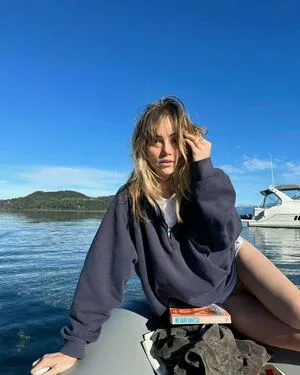 Suki Waterhouse OnlyFans Leaked Free Thumbnail Picture - #ZmUYj9prbT
