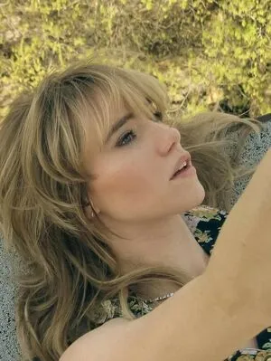 Suki Waterhouse OnlyFans Leaked Free Thumbnail Picture - #d8GKncdPRw