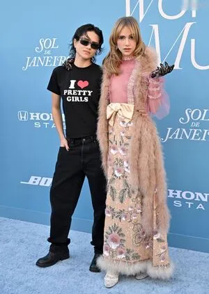 Suki Waterhouse OnlyFans Leaked Free Thumbnail Picture - #kKysDMpuTm