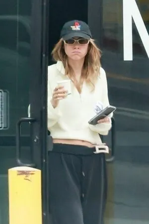 Suki Waterhouse OnlyFans Leaked Free Thumbnail Picture - #lbXWYHkbnV